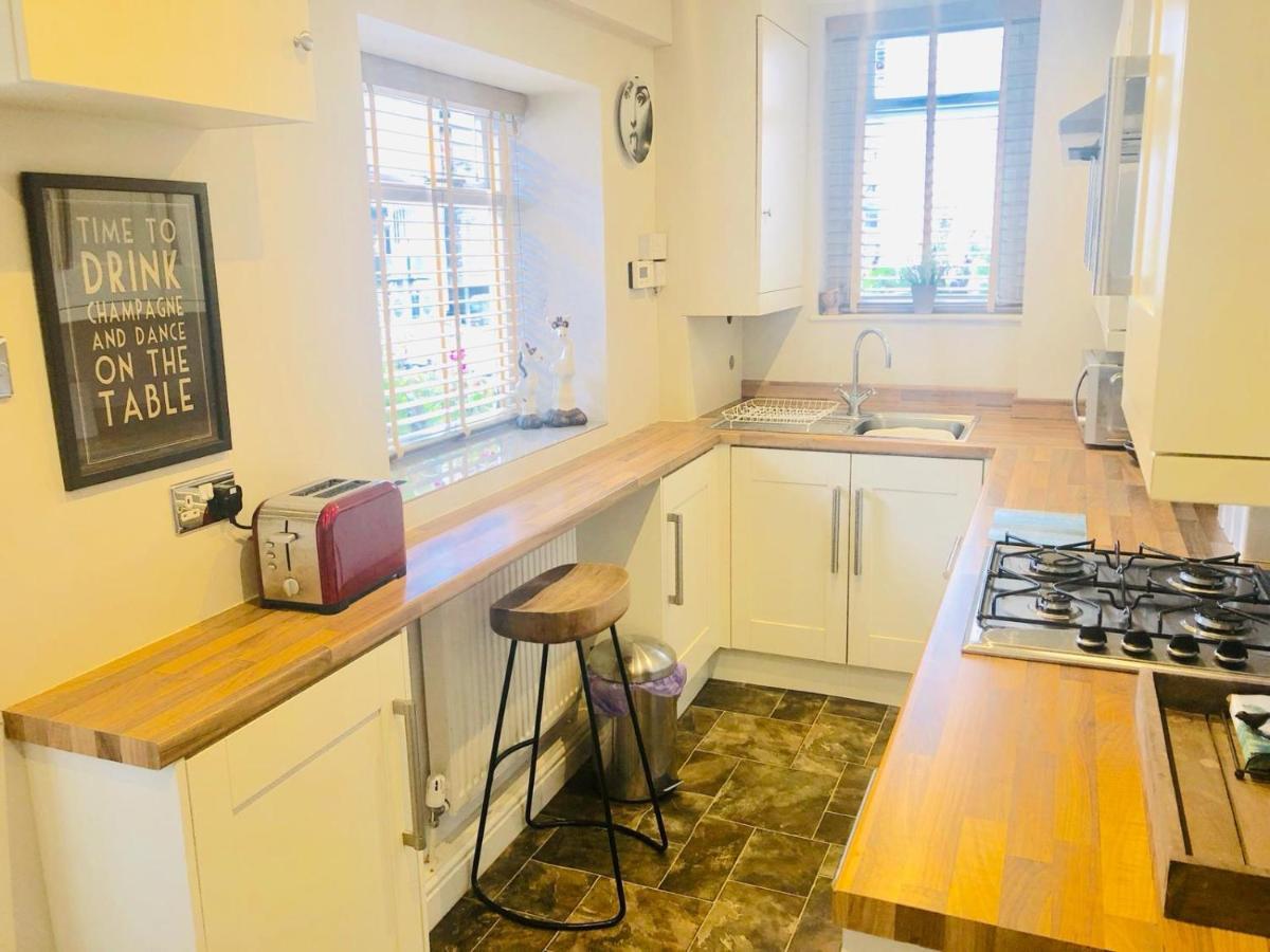 Ilkley Central One Apartment ภายนอก รูปภาพ